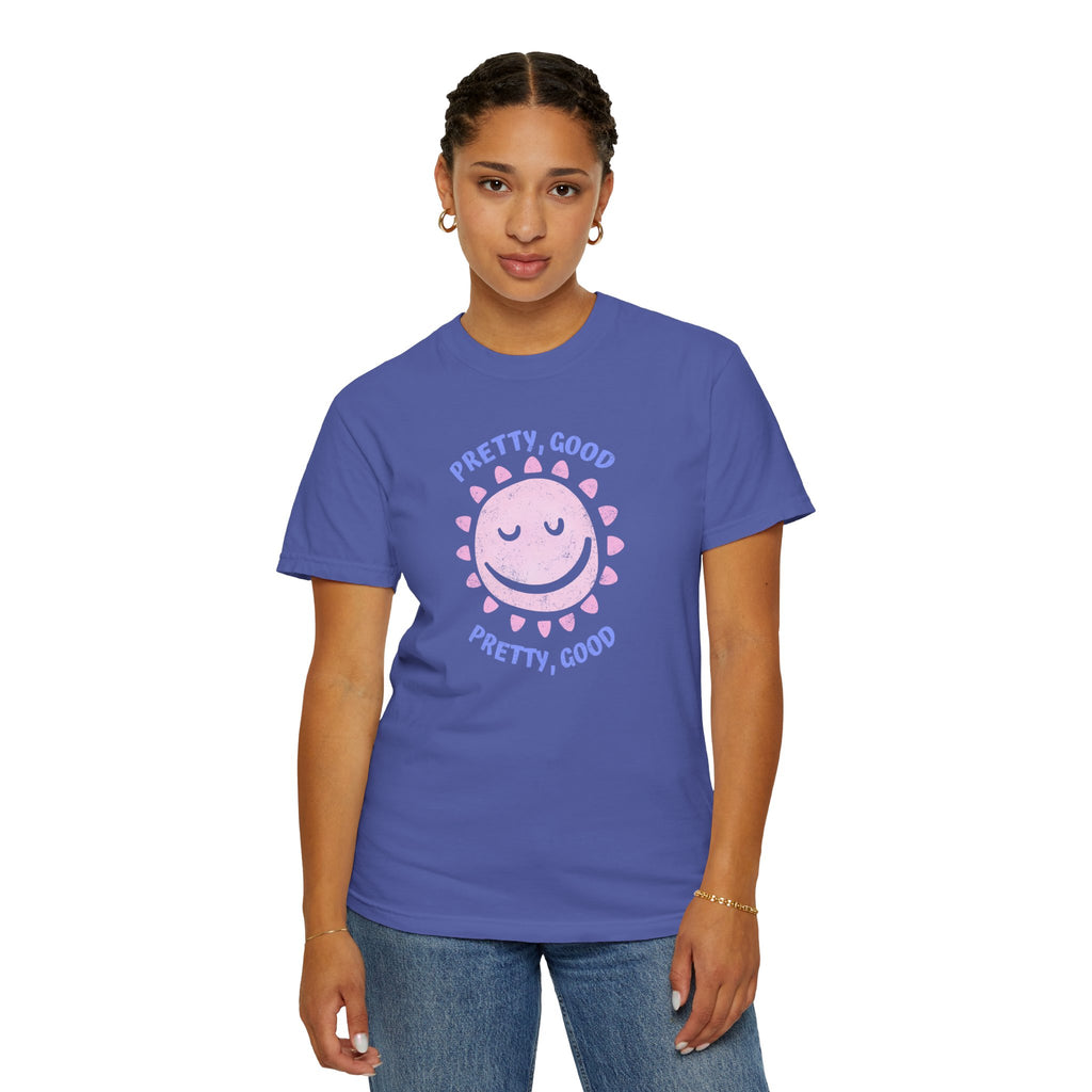Pretty, Good smiley Sun Graphic T-Shirt summer vibes tee