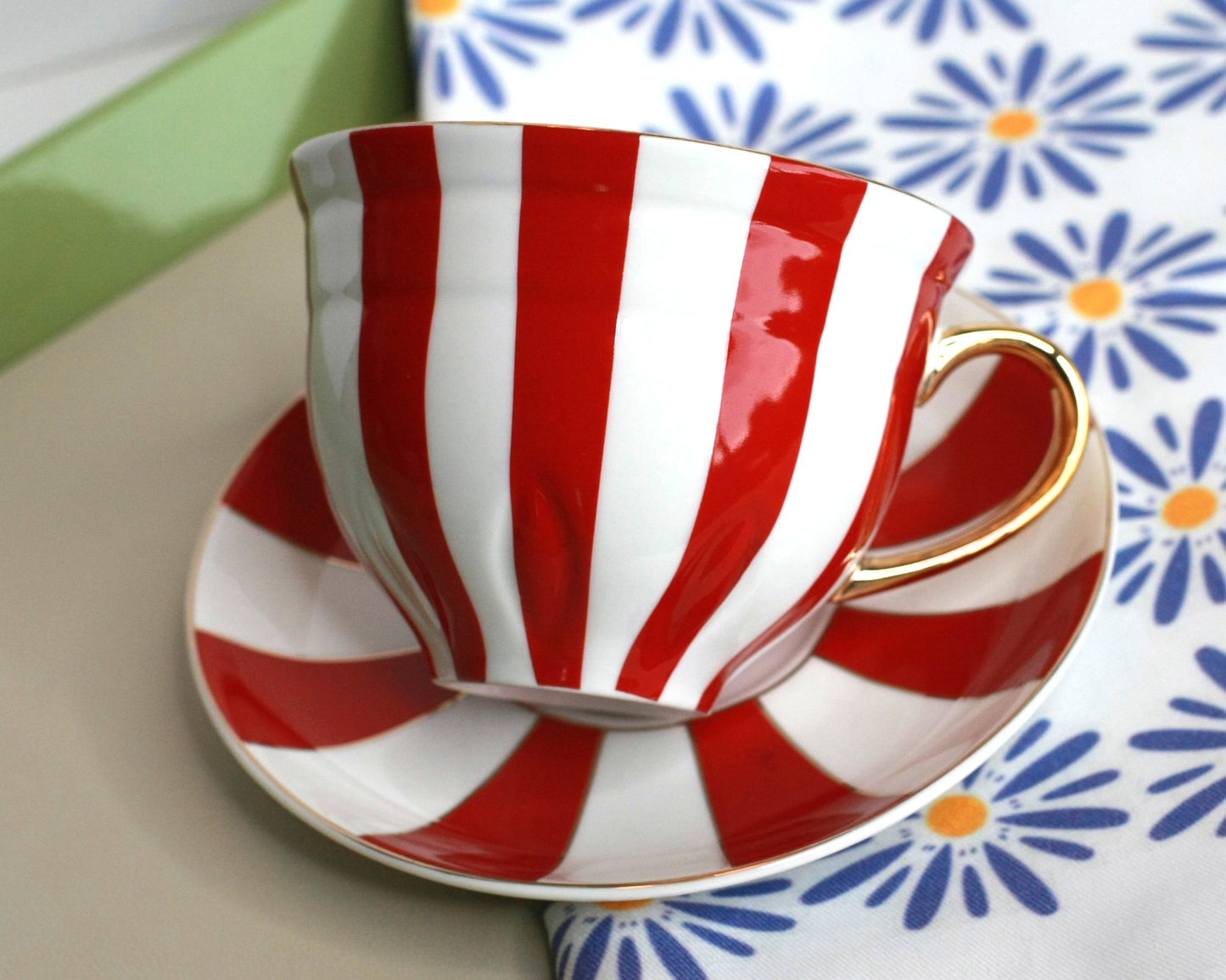 Red and white Stripe Porcelain Cup and Saucer - 10 oz